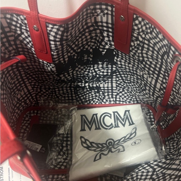 MCM Red Women's Tote Bag - Picture 3 of 6